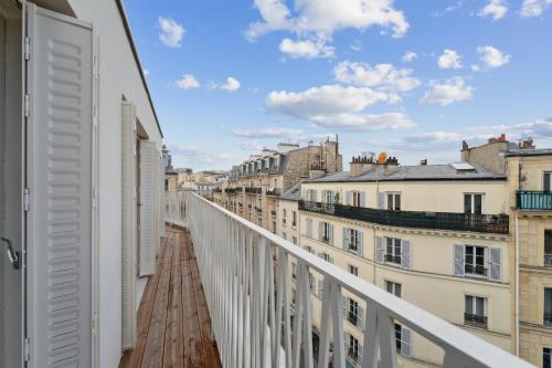 Lavie Maison Spacious Apartment with Terrace