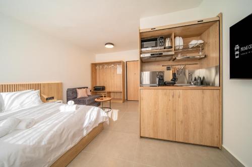Prime Central Suites