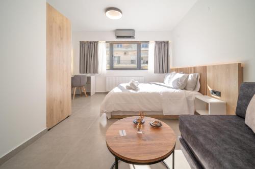 Prime Central Suites