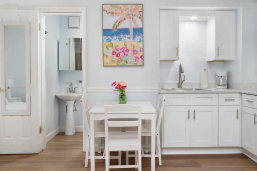 Fotografie z fotogalerie ubytování Sabal Palms Inn v destinaci St Pete Beach