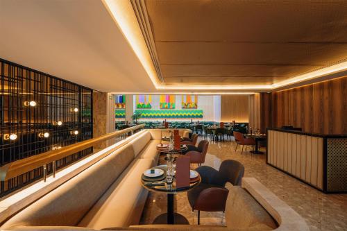 Χώρος καθιστικού στο Radisson Blu Hotel Casablanca City Center