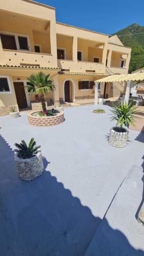 Loukia's apartment no 2