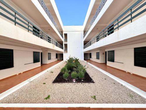 Vilamoura Downtown by Homing