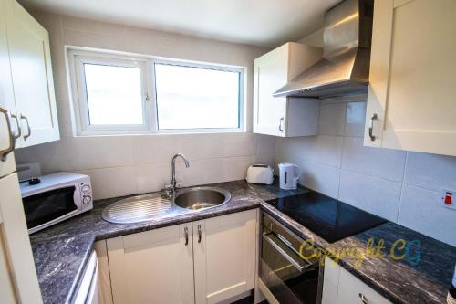 Кухня или мини-кухня в K149 Parkdean Camber Sands
