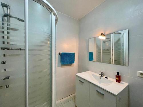 Garden Apartment, La Noria