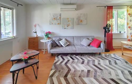 Χώρος καθιστικού στο Pet Friendly Home In Söderköping