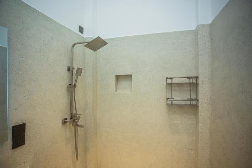 Ένα μπάνιο στο Villa Sun Haven