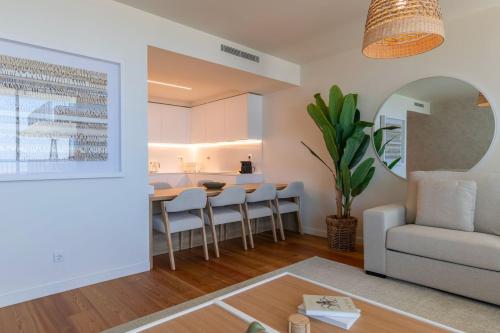 Luxury Seaview Bayline