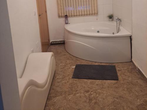 Apartamento con jacuzzi