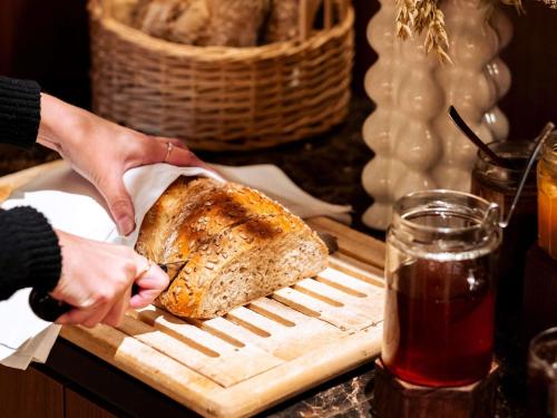 Jídlo v hotelu nebo okolí