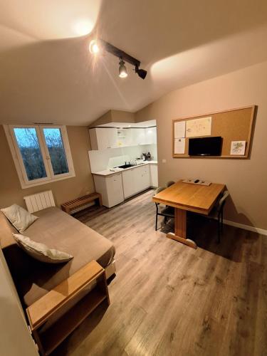 Η κουζίνα ή μικρή κουζίνα στο Résidence L'Atelier