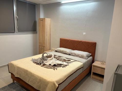 Jordan Room 28