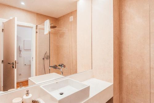 Prestige Ajuda Apartment By Gt House