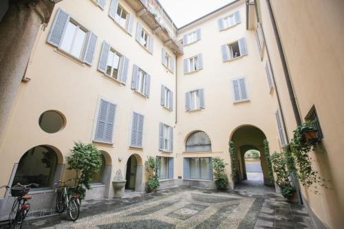 HACCA Collection - Charming Studio in Corso Magenta
