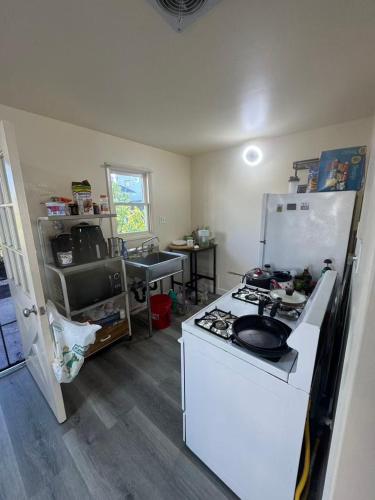 Köök või kööginurk majutusasutuses Long Beach vocation home