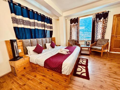Gallery image of RV's Urban Nest - The City center Hotel in Manāli