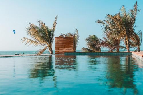 Bazén v ubytování Villa Caraúbas nebo v jeho okolí