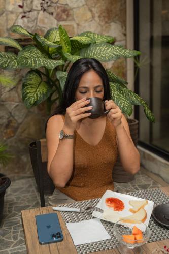 Bebidas en Villa 97 guayaquil Suites y Habitaciones Económicas Cerca del Aeropuerto