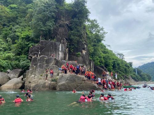 Φυσικό τοπίο κοντά σε αυτό το κάμπινγκ