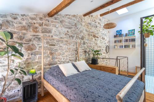 Charming Atypical Cottage