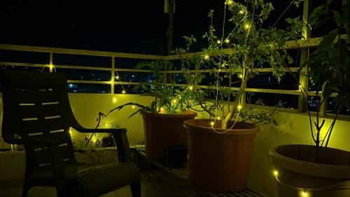 Fotografie z fotogalerie ubytování Cosy Stay, balcony,Ambient Light v destinaci Kolhápur