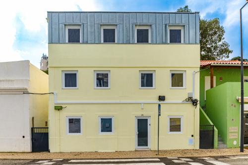 Campolide Charming Studios & Apartments