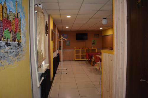 Télévision ou salle de divertissement dans l'établissement Sweetdream Hostel