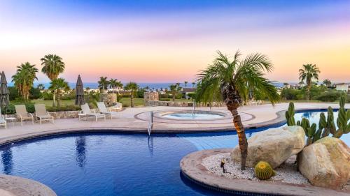 Πισίνα στο ή κοντά στο Spectacular 2 BR Oceanview Penthouse