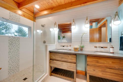 Vannituba majutusasutuses Big Groups Welcome! Mtn-View Onalaska Estate