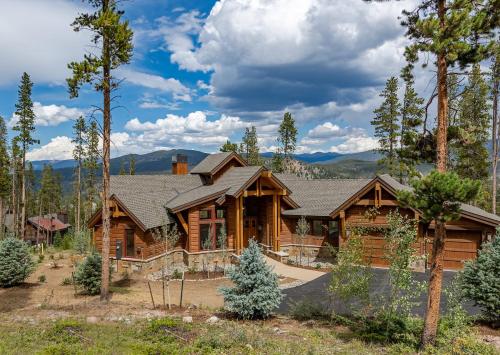 Loodusmaastik puhkemaja lähedal