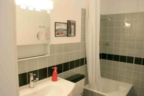 Ένα μπάνιο στο Traumstrand Vitznau