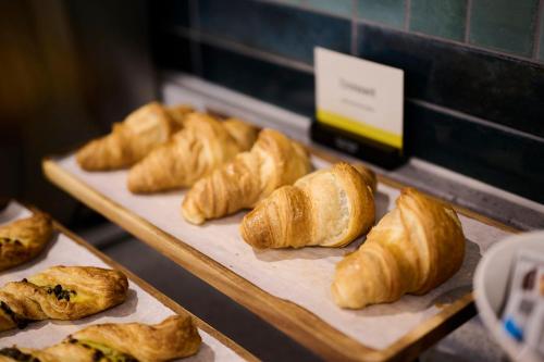 Jídlo v hotelu nebo okolí