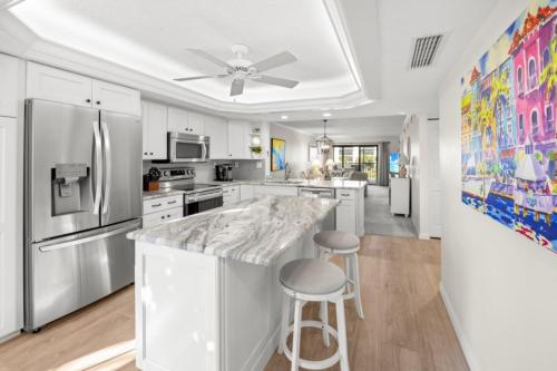 Η κουζίνα ή μικρή κουζίνα στο Pointe Santo D27 condo