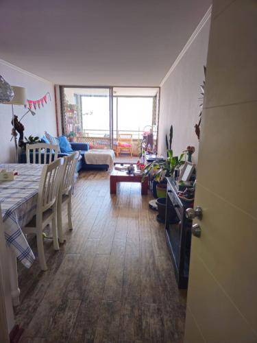 Giường trong phòng chung tại Departamento Tamarugal