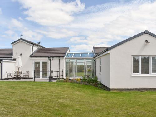 Το κτήριο όπου στεγάζεται  η παραθεριστική κατοικία