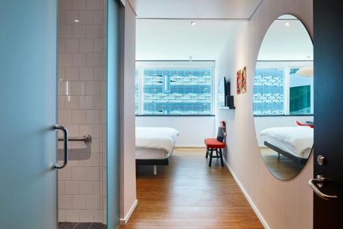 citizenM Miami Brickell photo 23