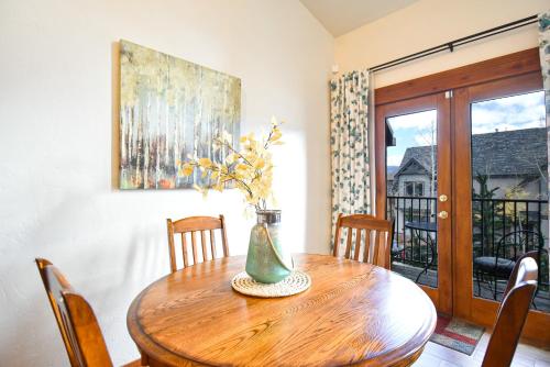 Billede fra billedgalleriet på Fifth Main Condo - Downtown, Mountain Views i Frisco