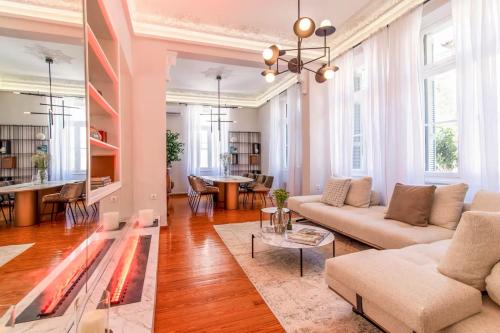 Acropolis 1910s Neoclassical Gem Marble Bathrooms