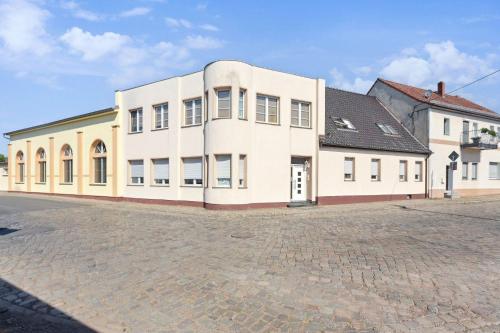 Το κτήριο όπου στεγάζεται  το διαμέρισμα