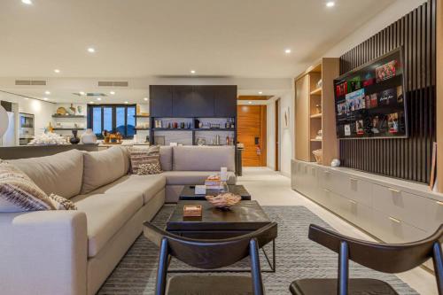 Istumisnurk majutusasutuses 3 bed condo with pool ocean view