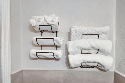 Fotografie z fotogalerie ubytování Cozy King Bed Studio - Affordable Fresh Cozy v destinaci Pahokee