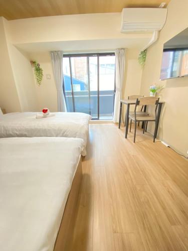 R SQUARE Nipponbashi Room No 301
