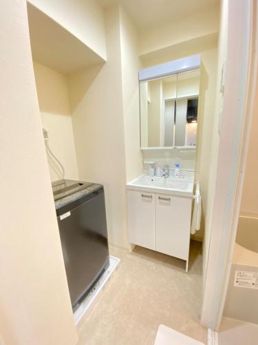 R SQUARE Nipponbashi Room No 301