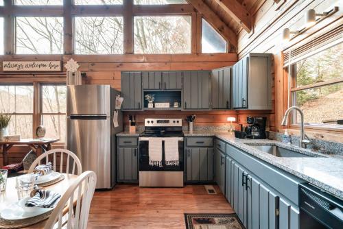 Rustic Retreat photo 14