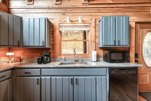 Rustic Retreat photo 15