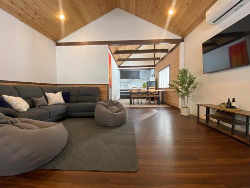 Kozi Cabin