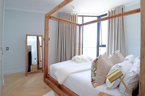 Postel nebo postele na pokoji v ubytování Thango Executives Gallileo Ellipse