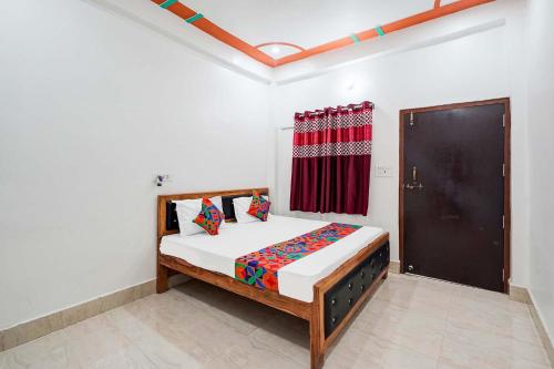 Ένα ή περισσότερα κρεβάτια σε δωμάτιο στο Hotel Purshottam Palace