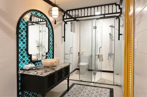 Ένα μπάνιο στο Indochine Hotel Hoi An