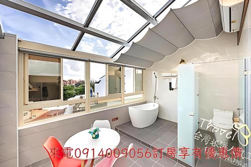 Koupelna v ubytování 墾丁卿卿文旅